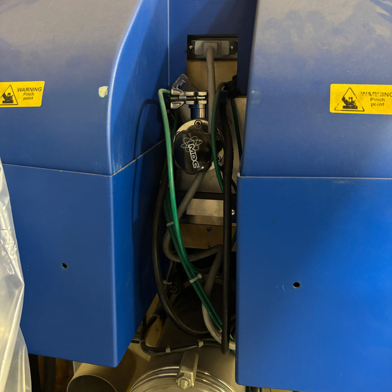 Oxford 800 PECVD (Plasma-Enhanced Chemical Vapor Deposition)