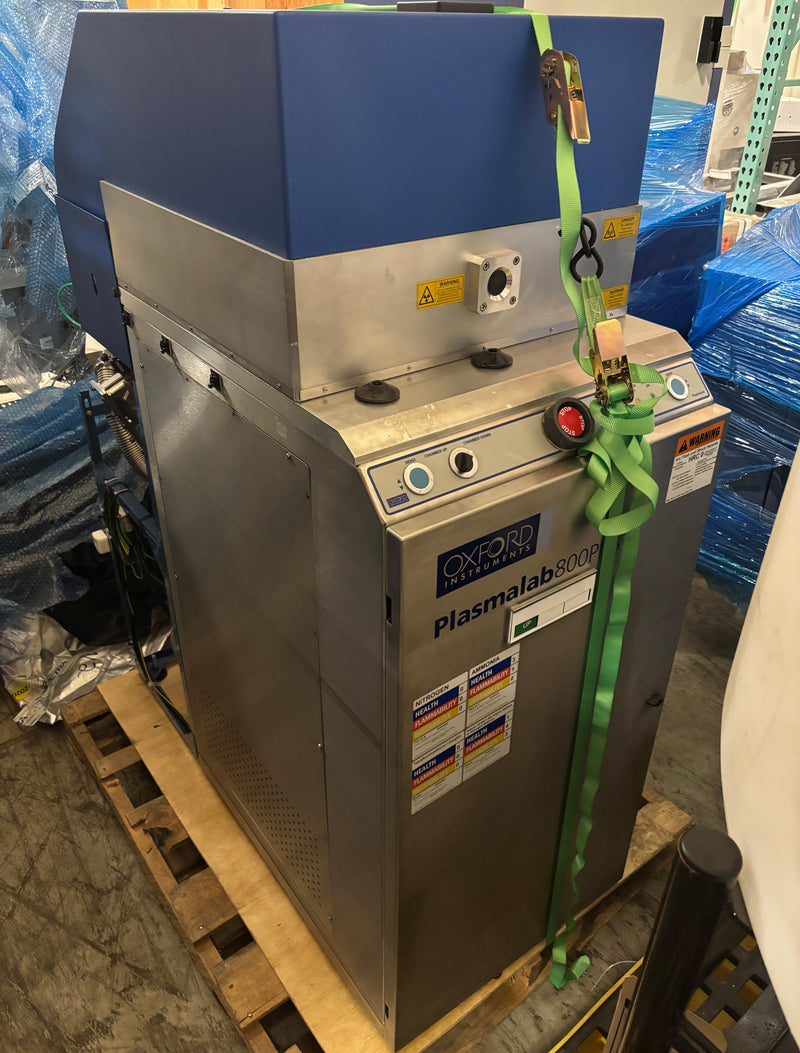 Oxford 800 PECVD (Plasma-Enhanced Chemical Vapor Deposition)