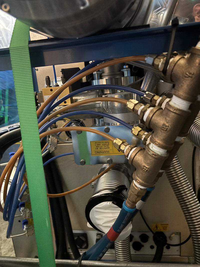 Oxford 800 PECVD (Plasma-Enhanced Chemical Vapor Deposition)