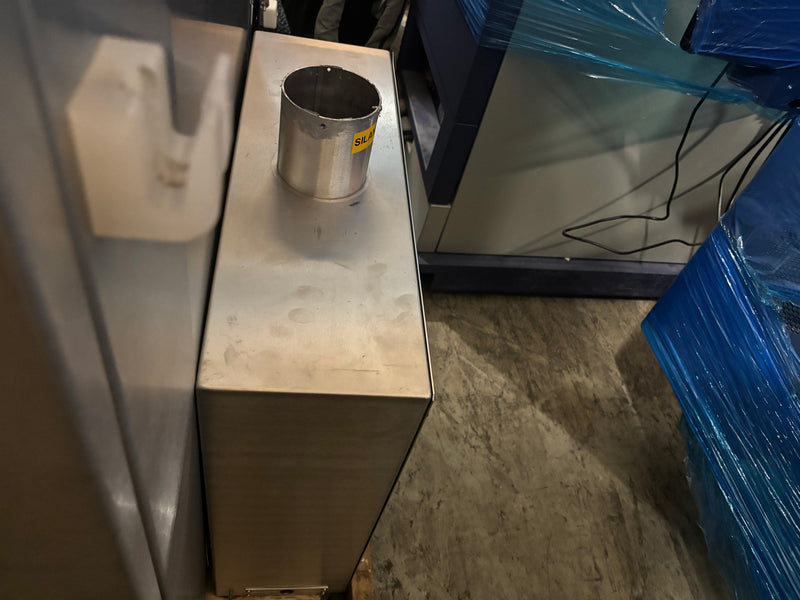 Oxford 800 PECVD (Plasma-Enhanced Chemical Vapor Deposition)