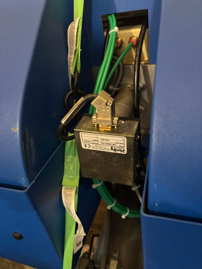 Oxford 800 PECVD (Plasma-Enhanced Chemical Vapor Deposition)
