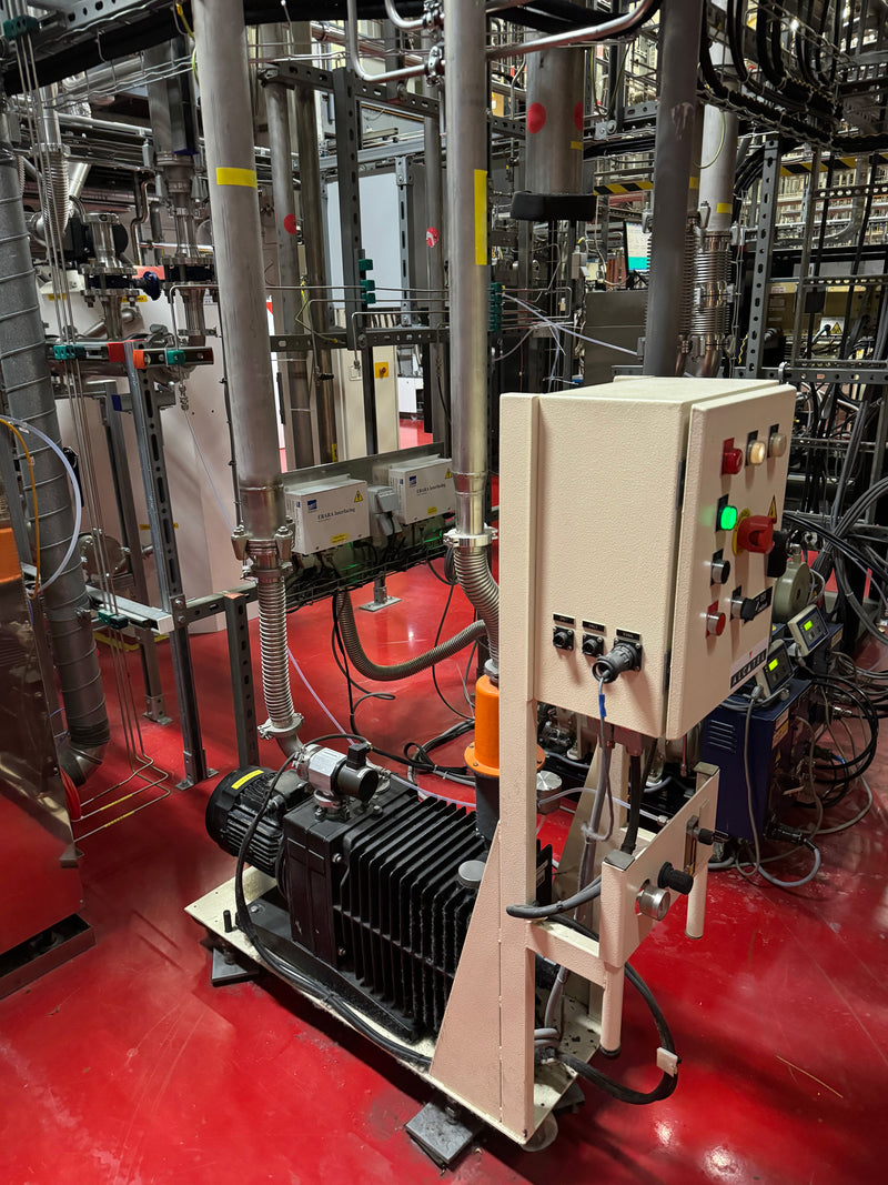 Applied Materials P 5000 Etcher