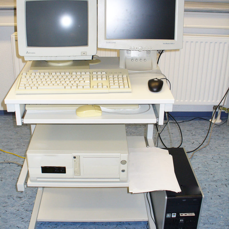 Stoe STADI XRD (X-ray Diffractometer)