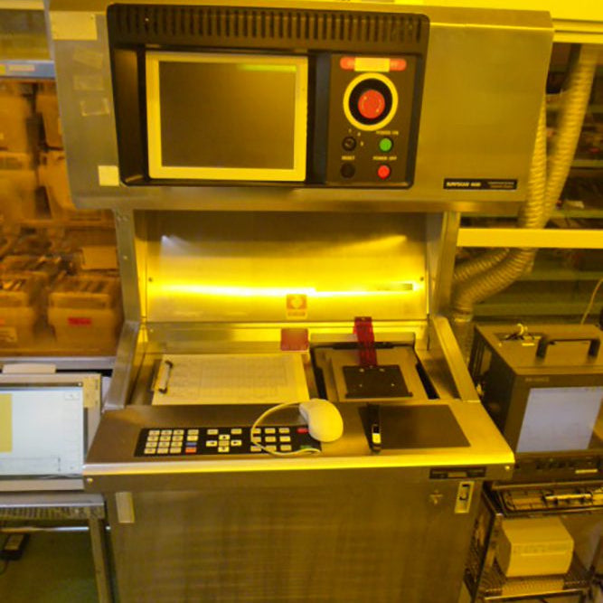 KLA Surfscan 6420