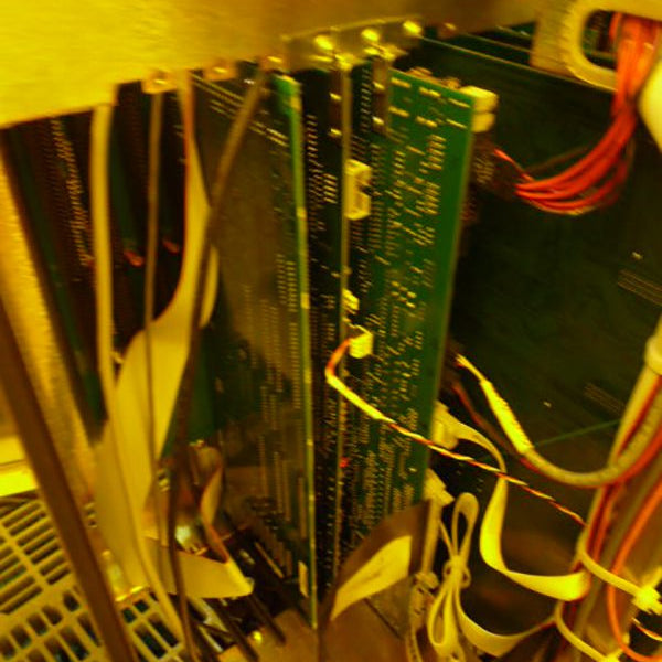 KLA Surfscan 6420