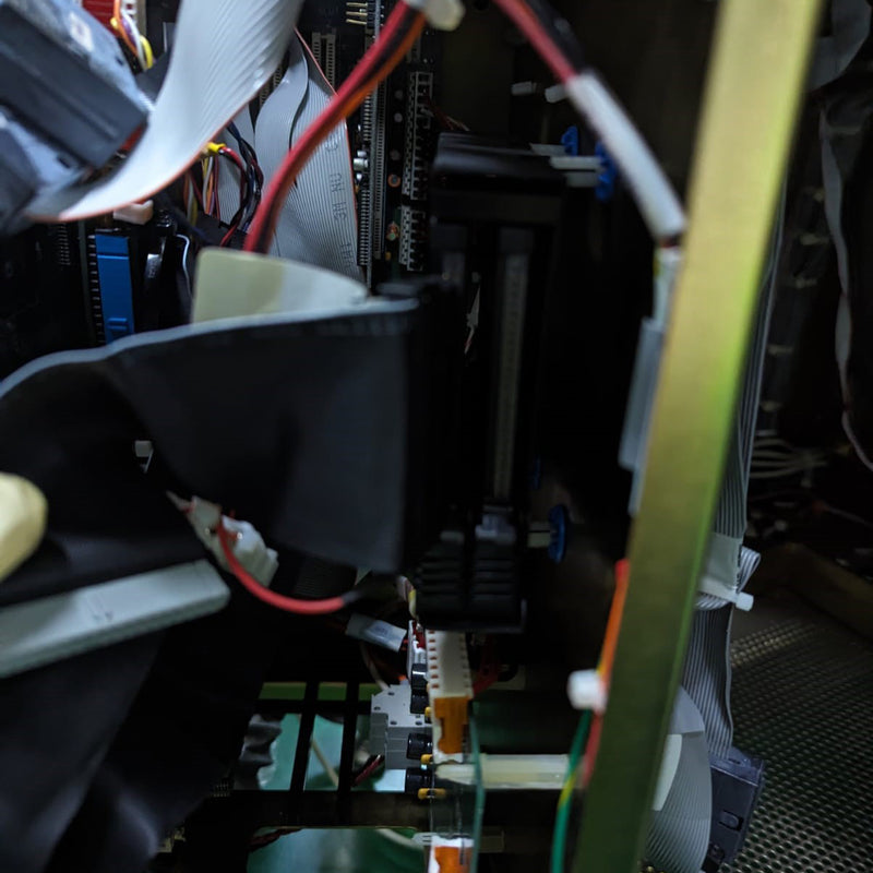 KLA Surfscan 6220 Particle Defect System