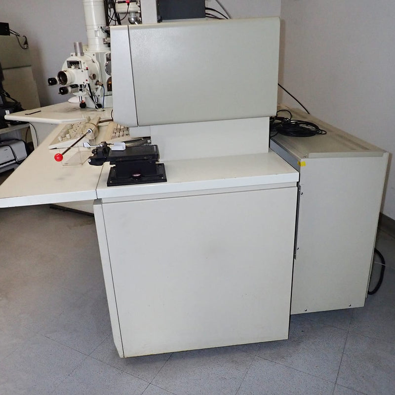 Jeol 6400 SEM (Scanning Electron Microscope)