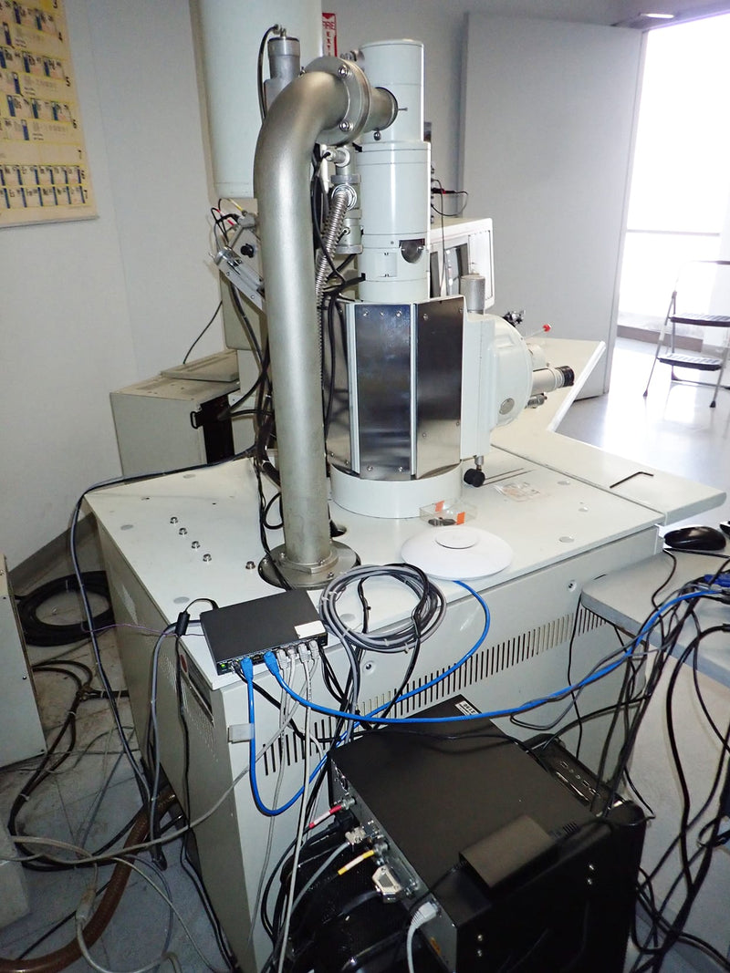 Jeol 6400 SEM (Scanning Electron Microscope)