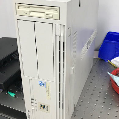 Oxford Plasmalab 80 Plus RIE (Reactive Ion Etcher)