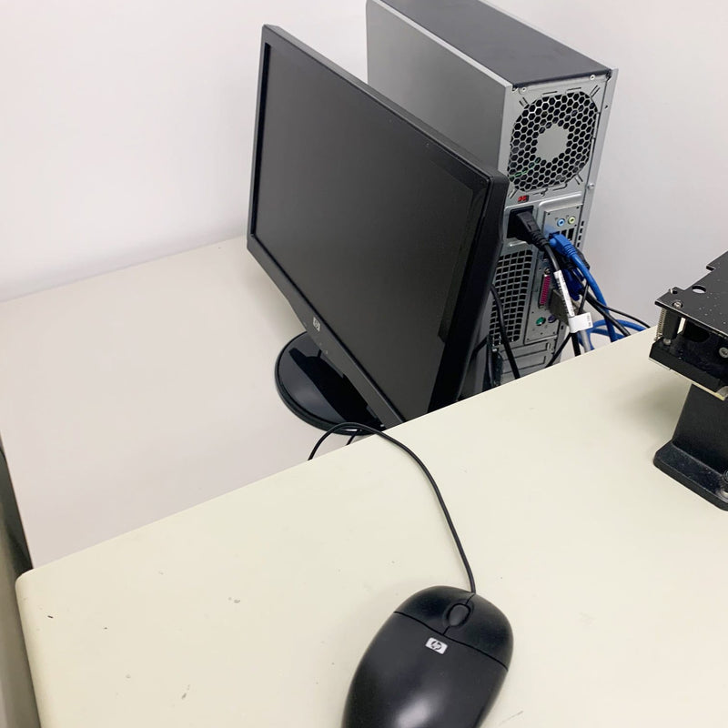 Perkin Elmer Lambda 900 Spectrometer