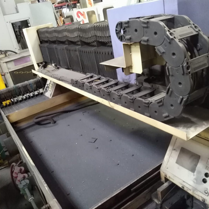 Mitsubishi ML 3020 D CO2 Laser