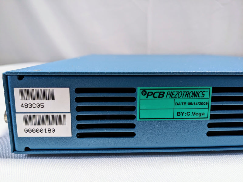 PCB 483 C Sensor Signal Conditioner