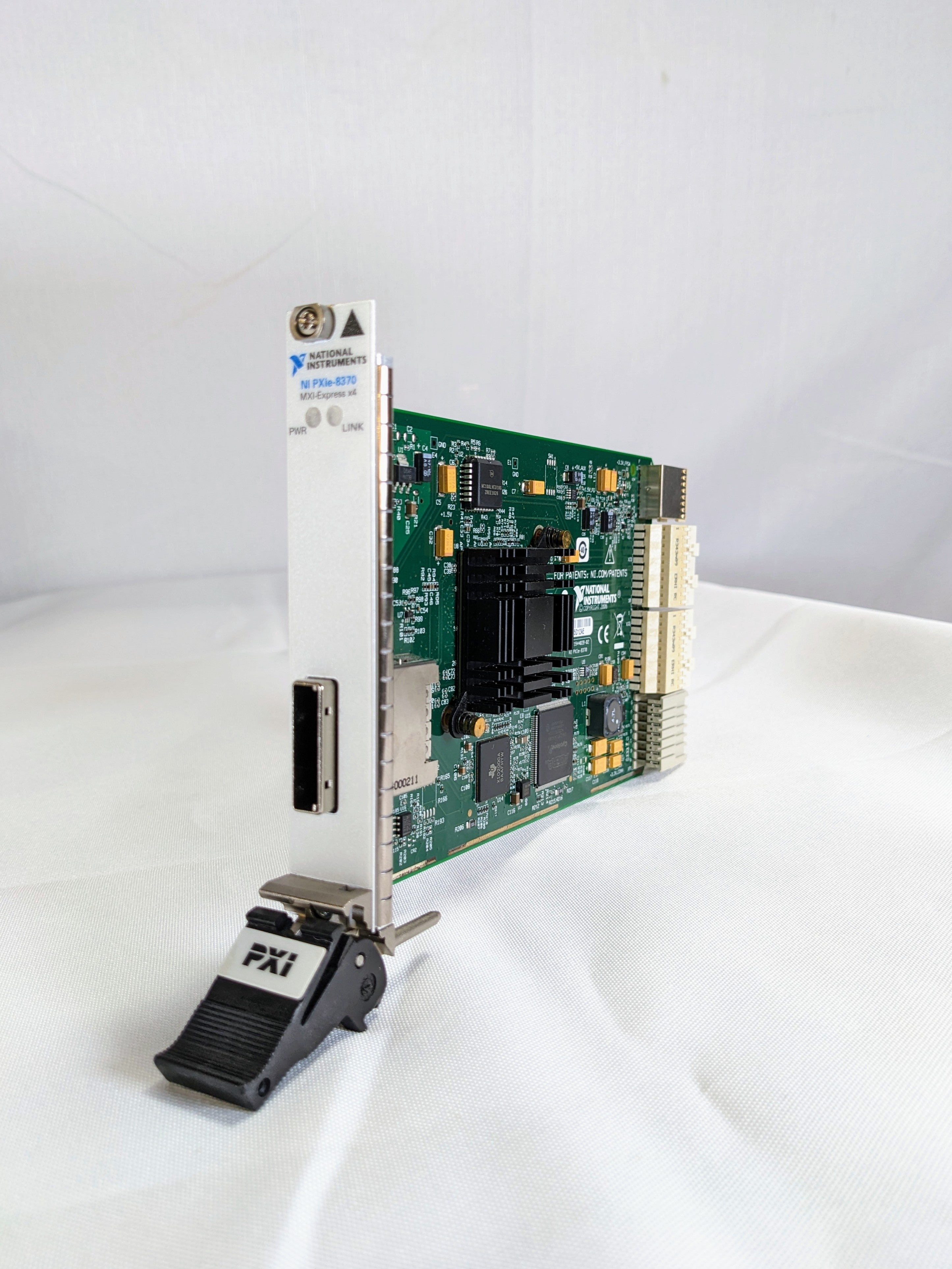 Mxi Express Module National Instruments NI PXIe 8370 / MXI Express x 4 Module – Bridge ...