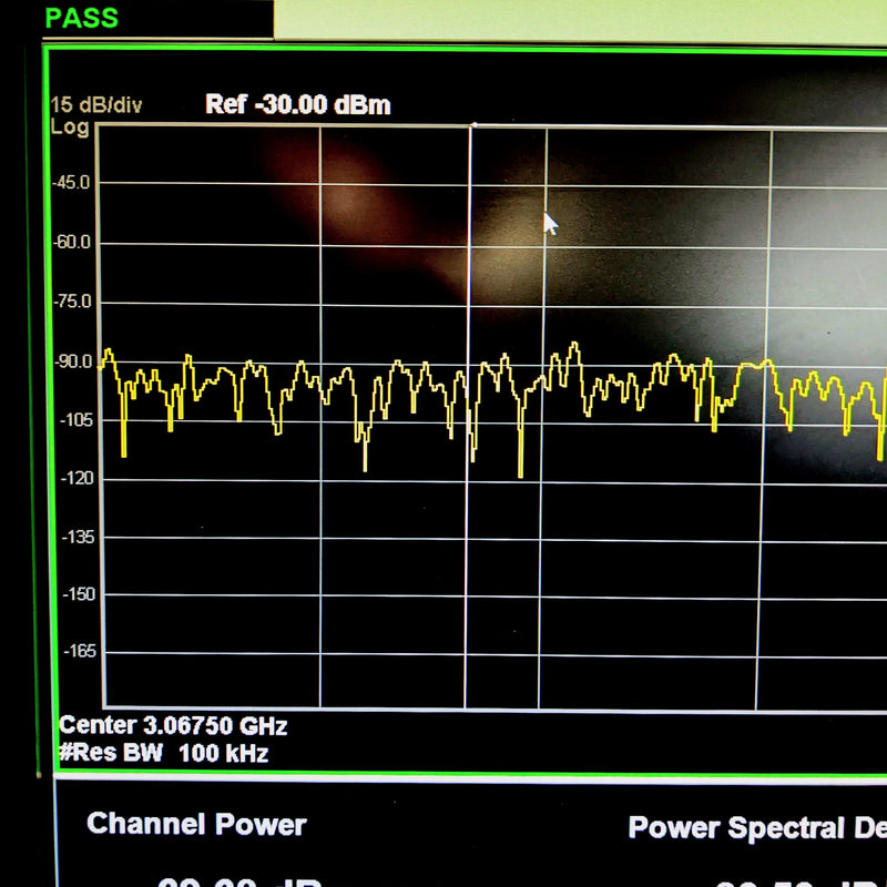 Keysight / Agilent M 9421 A VXT Vector Transceiver