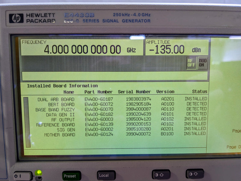 Agilent E 4433 B ESG D Series Signal Generator