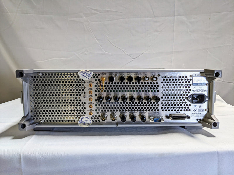 Agilent E 4433 B ESG D Series Signal Generator