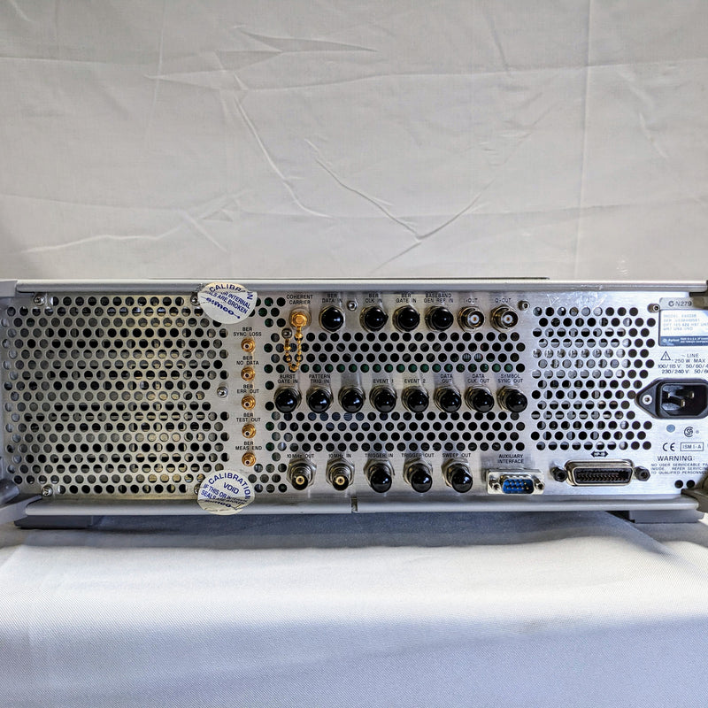 Agilent E 4433 B ESG D Series Signal Generator