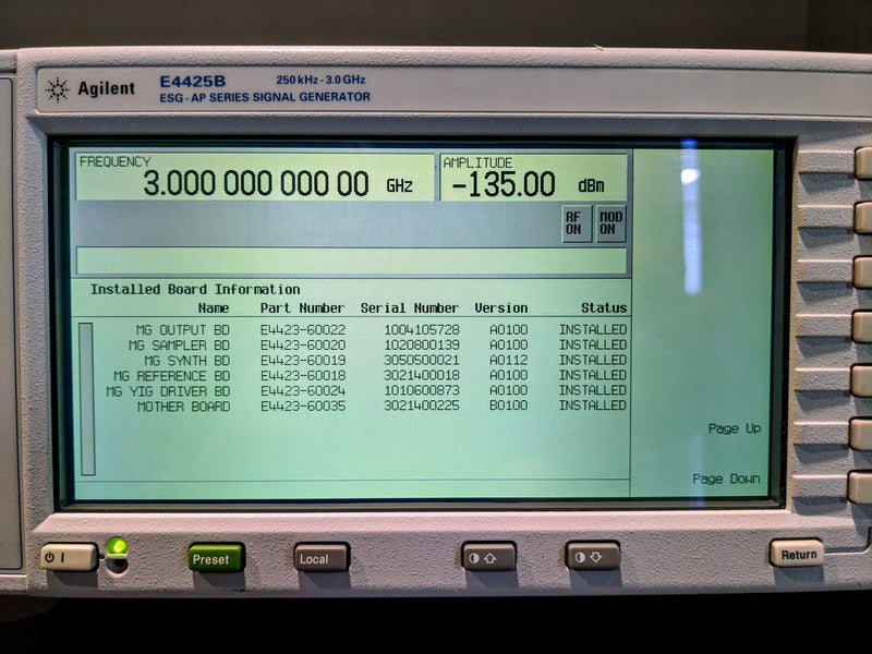 Agilent E 4425 B ESG AP Series Signal Generator