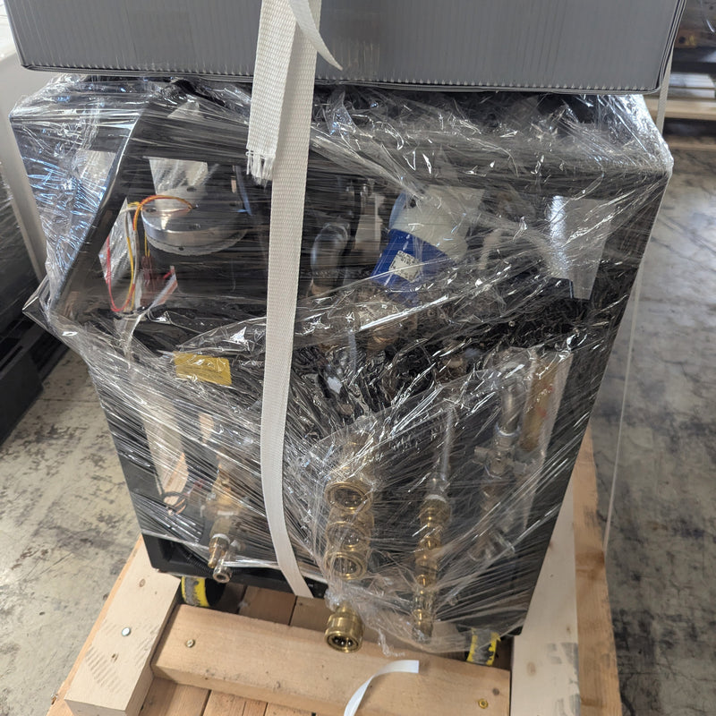 Applied Materials P 5000 MxP Etcher