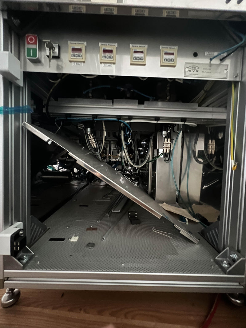 EVG IQA 0049 Mask Aligner