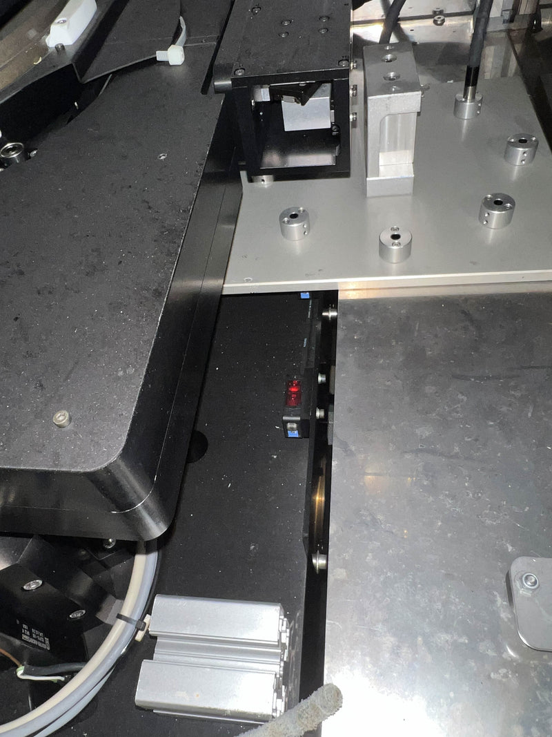 EVG IQA 0049 Mask Aligner