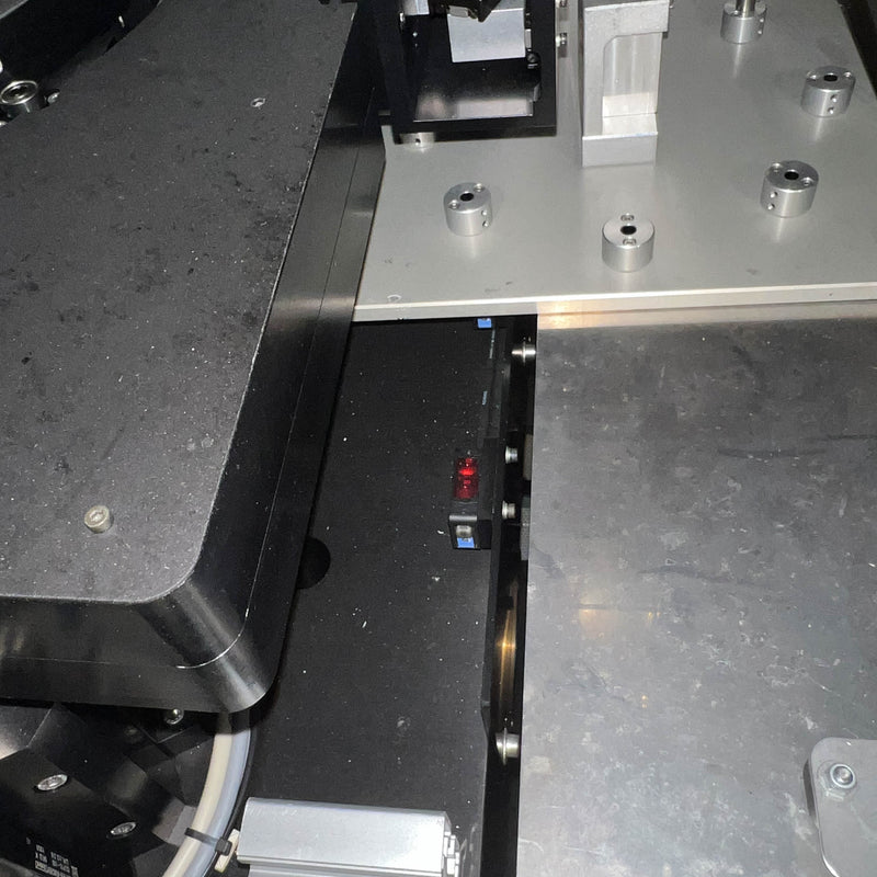 EVG IQA 0049 Mask Aligner