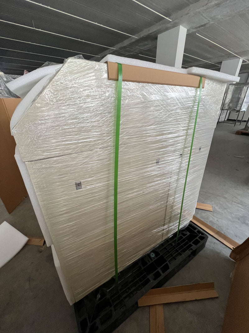 Lintec RAD 2010 M / 12 UV Irradiator