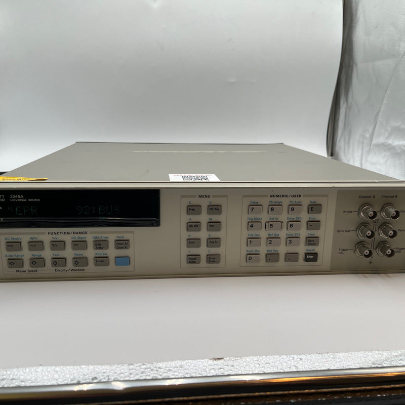 Agilent 3245 A Universal Source