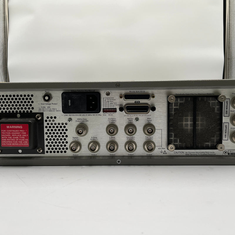 Agilent 3325 B Synthesizer / Function Generator