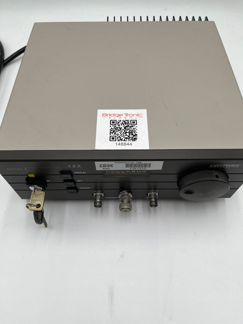 Lightwave Electronics 122 1319 150 F Laser