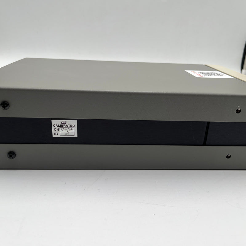 Stanford Research Systems (SRS) FS 725 Rubidium Frequency Standard