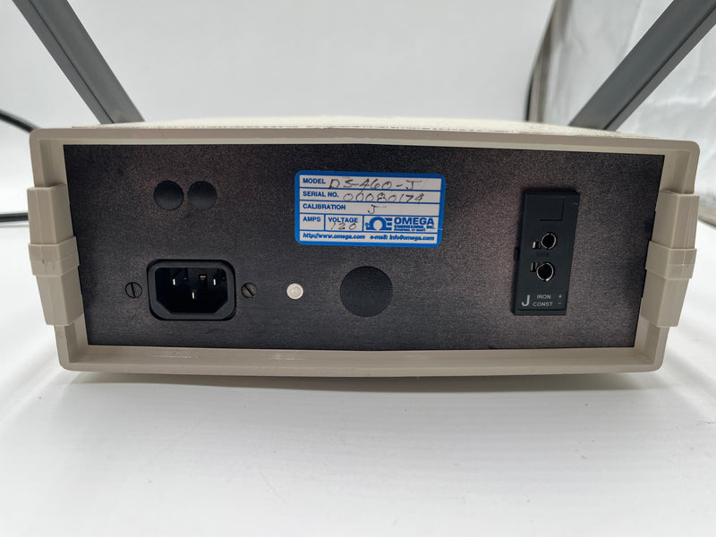 Omega DP 460 Temperature Panel Meter