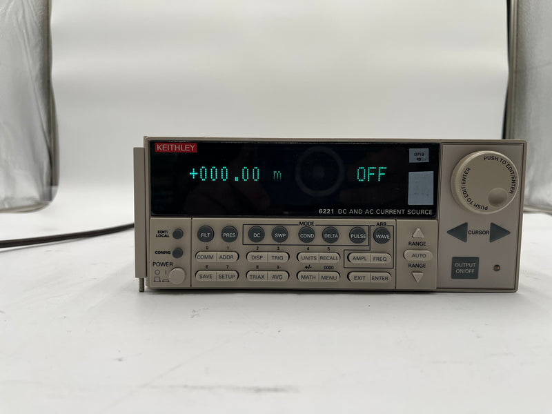 Keithley 6221 Current Source