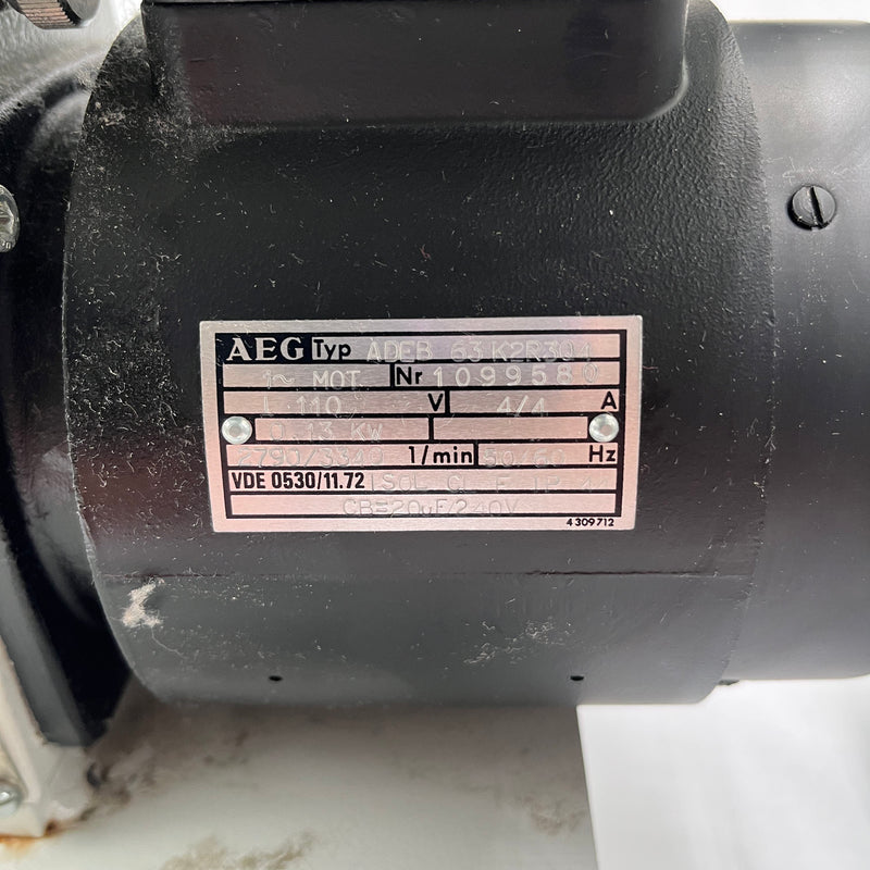 Balzers Pfeiffer TPH 060 Vacuum Pump Assembly