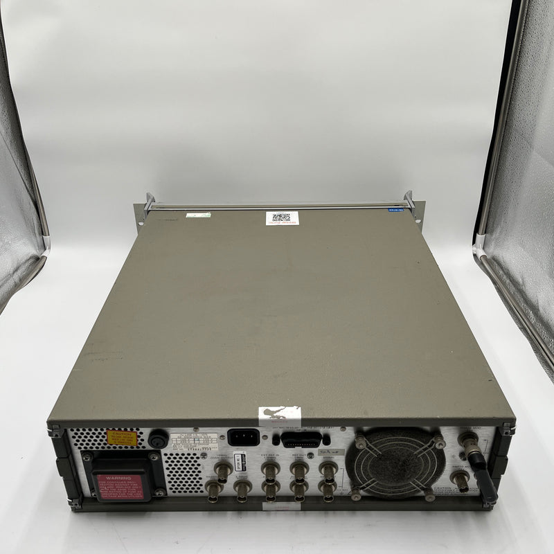 Agilent 3325 A Synthesizer / Function Generator