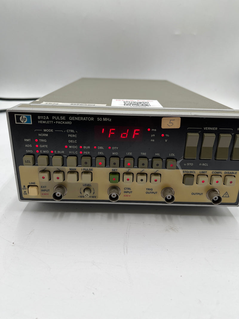 Agilent 8112 A Pulse Generator