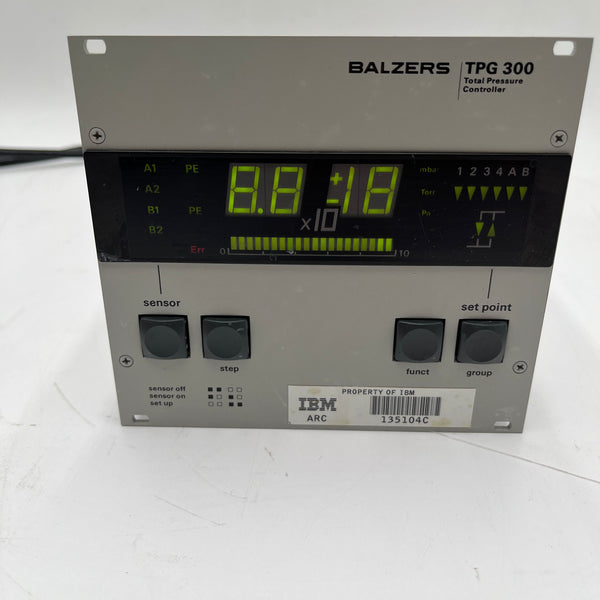 Balzers Pfeiffer TPG 300 Pressure Controller