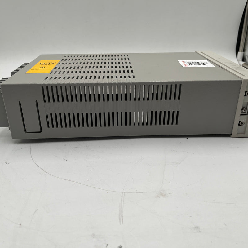 Agilent E 3616 A DC Power Supply