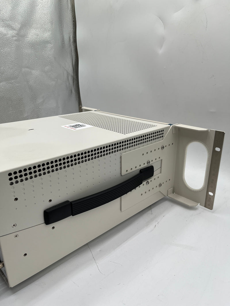 National Instruments NI PXI 1042 Chassis