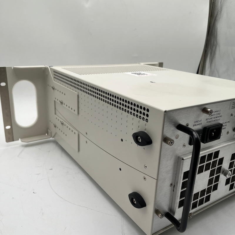 National Instruments NI PXI 1042 Chassis