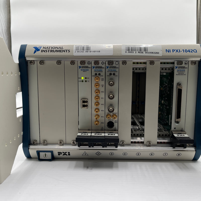 National Instruments NI PXI 1042 Q Chassis