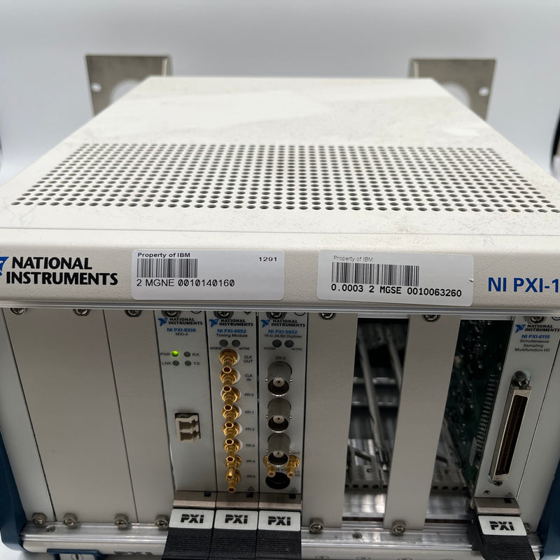 National Instruments NI PXI 1042 Q Chassis