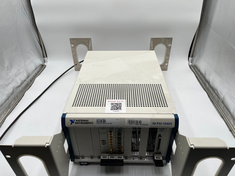 National Instruments NI PXI 1042 Q Chassis