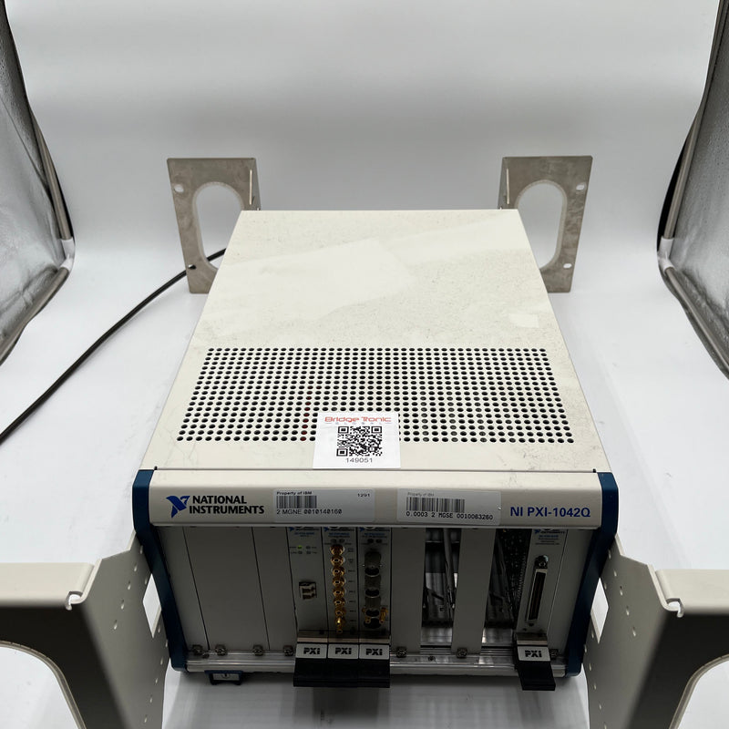 National Instruments NI PXI 1042 Q Chassis