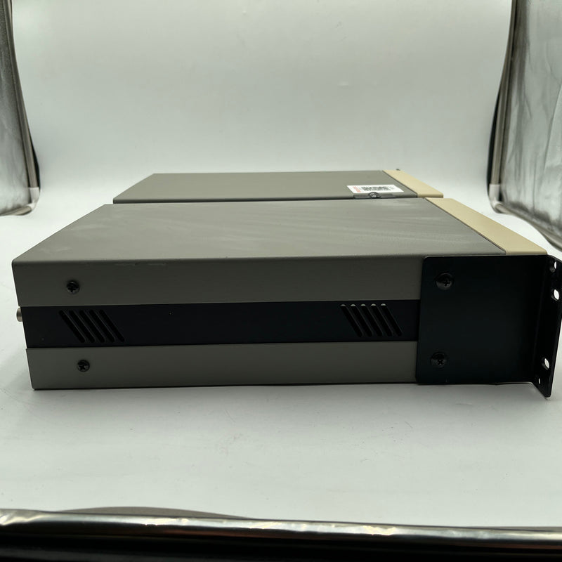 Stanford Research Systems (SRS) SR 560 Low Noise Preamplifier
