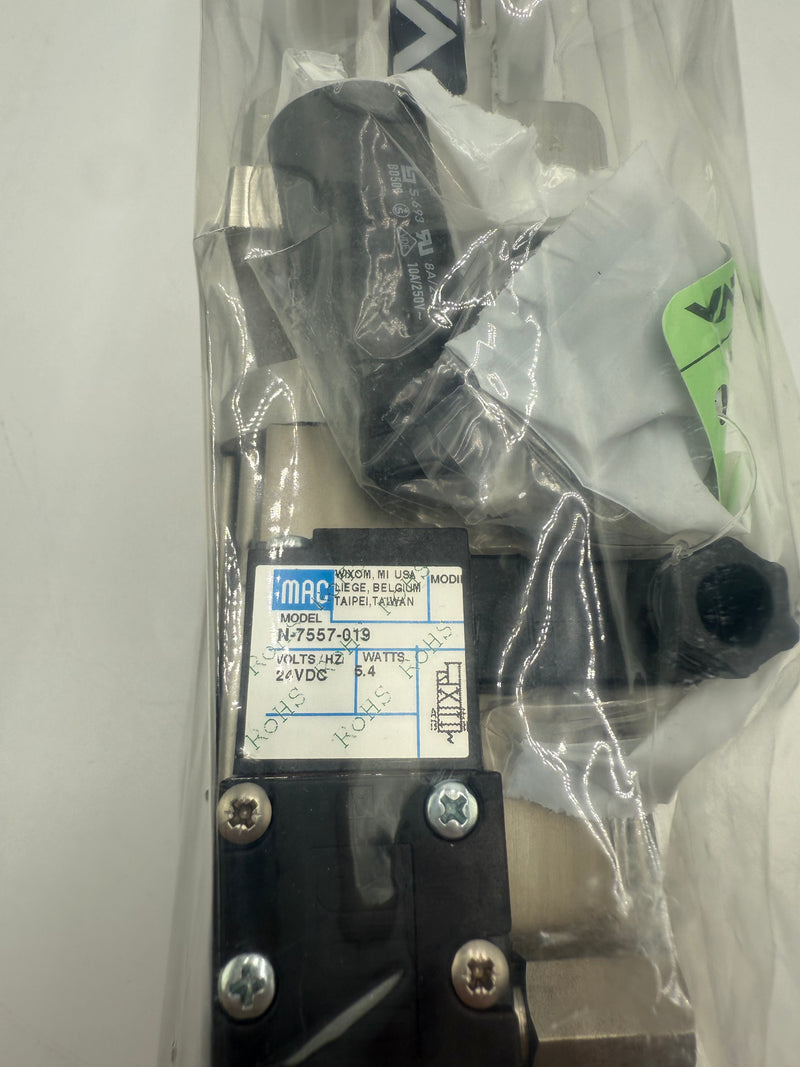 VAT 10836 UE 44 005 0329 Gate Valve