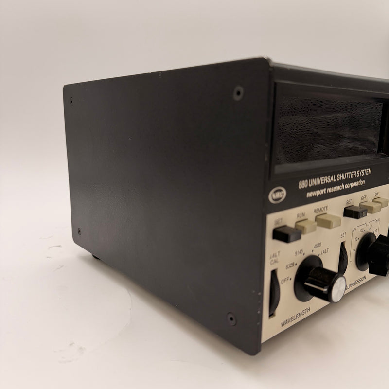 Newport 880 Universal Shutter System