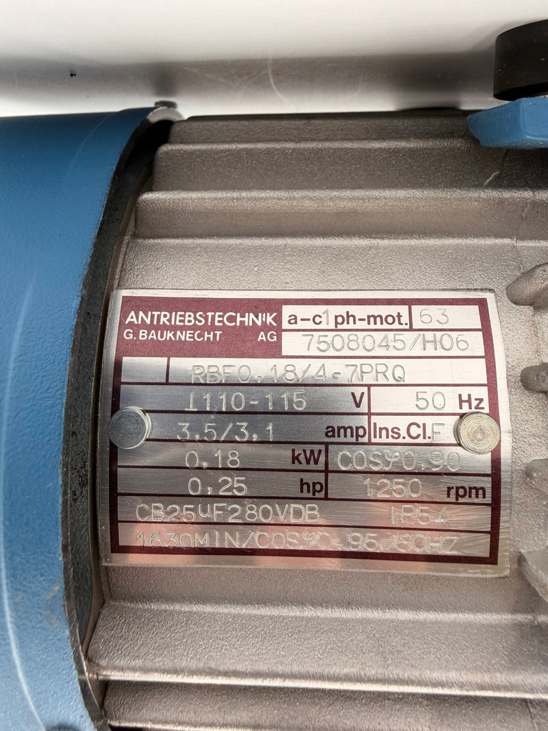 Vacuubrand RE 2 Vacuum Pump