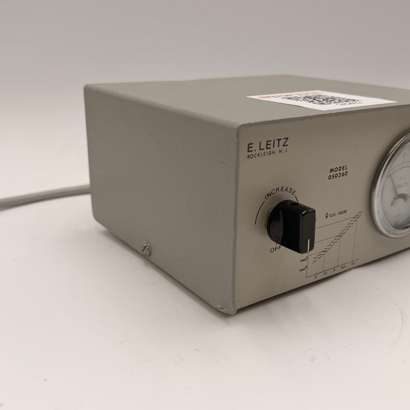Ernst Leitz Wetzlar 050260 Halogen Light Source System