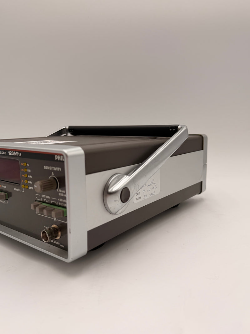 Philips PM 6673 Frequency Counter
